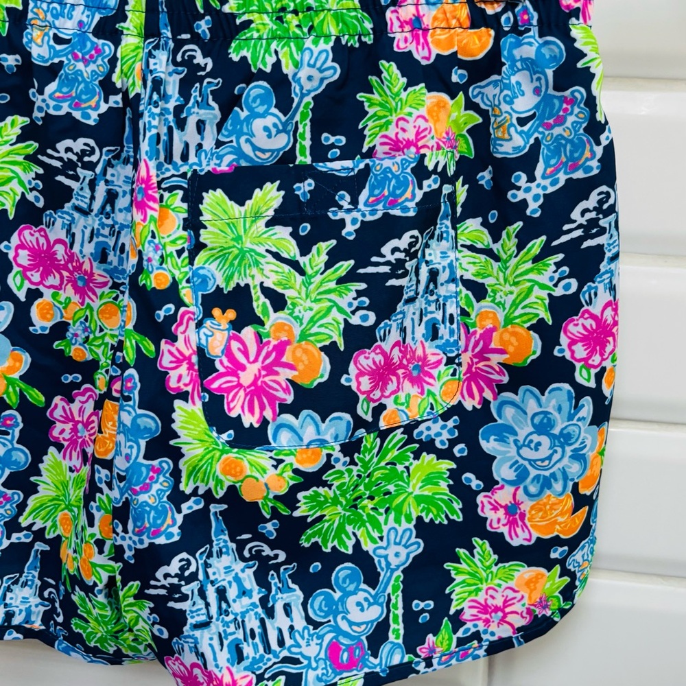NWT XS Disney X Lilly Pulitzer Ocean Trail Short, Lilly Loves Disney - Picture 5 of 8